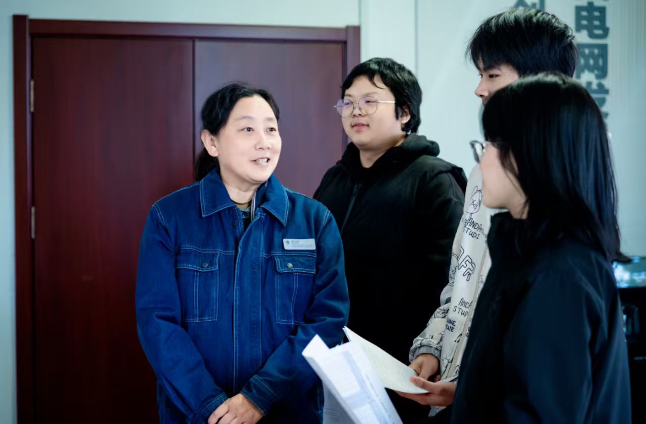 c65053fce6866df9a8fbcaa250defe3d.jpg c65053fce6866df9a8fbcaa250defe3d.jpg