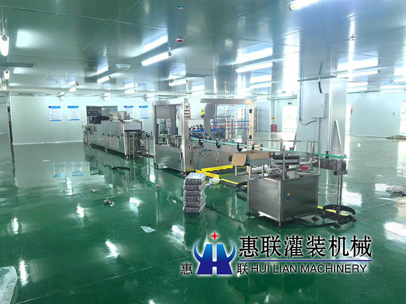 6000瓶口服液灌装机生产线出口